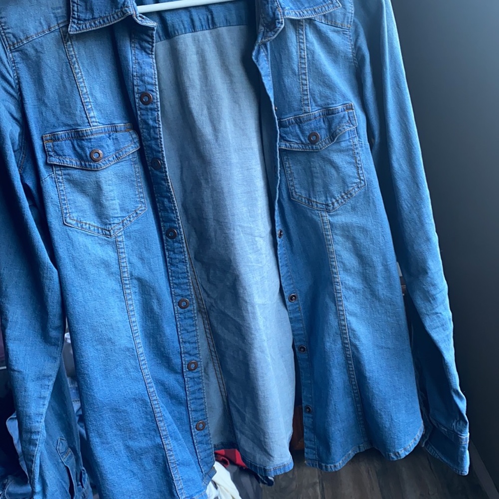 Guess button down - Picture 5 of 5